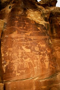 Im Nine Mile Canyon die Sandhill-Kranich-Petroglyphen-Stätte