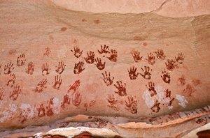 Felskunst der Anasazi und anderer pueblo-bewohnender Frühbewohner der Four Corners von Ira Block