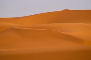 Sanddünen von Erg Chebbi, Sahara-Wüste in Marokko, 2022 von Ira Block