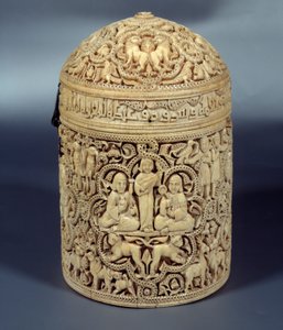 Pyxis von Al-Mughira aus Elfenbein, 968 von Islamic School