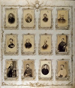 Risorgimento: Porträts der Tausend (oder Rothemden), die an der Expedition von Giuseppe Garibaldi teilnahmen (1860-1861) von Italian Photographer