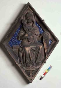 Tapferkeit, Reliefkachel vom Campanile