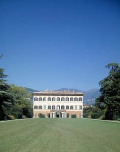 Ansicht der Fassade der Villa reale di Marlia (oder Palazzo Orsetti)