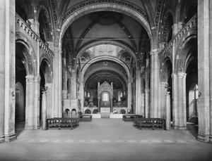 Ansicht des Kirchenschiffs in Richtung Apsis, ca. 1120