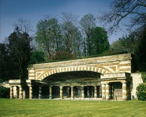 Frankreich, Chatou (Yvelines): Die Nymphee de Soufflot, gebaut um eine Quelle zu beherbergen. Architektur von Soufflot (dem Architekten des Pantheon) zwischen 1774 und 1777