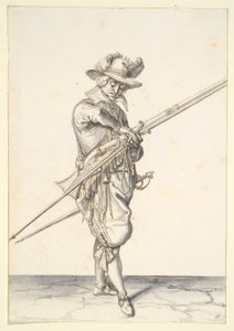 Soldat bereitet sich vor, ein Musket zu feuern
