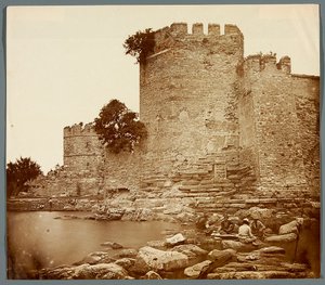 „Die sieben Türme“ [Istanbul. Sieben Türme - Teil der Stadtmauer] von James Robertson