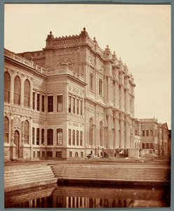 Istanbul. Dolmabahçe-Palast [Dolmabahçe Sarayı] von James Robertson
