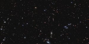 Quasar J0100+2802 von James Webb Space Telescope (NASA)