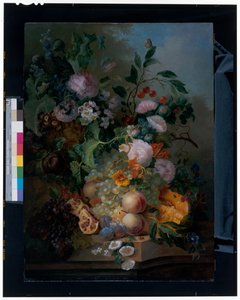 Stillleben mit Blumen, Birnen, Trauben, Kirschen, einer Melone und Schmetterlingen