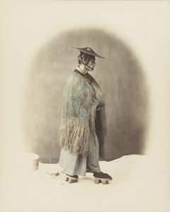 Japanischer Mann in traditioneller Kleidung