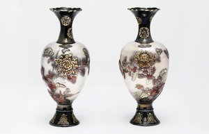 Ein Paar Ozeki Studio Vasen, Meiji-Periode, spätes 19. Jahrhundert von Japanese School