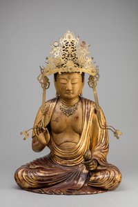 Bodhisattva Kannon mit einer Lotusblüte (Holz, Vergoldung und Lack)