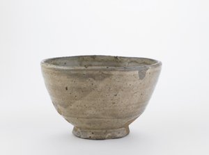 Teeschale mit eingedelltem Rand, Hagi, Yamaguchi Präfektur, Edo-Periode