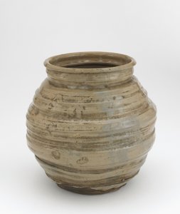 Wasserkrug für Teezeremonie, Uji, Kyoto-fu, Edo-Periode, Mitte 17.-Mitte 18. Jahrhundert von Japanese School