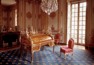 Louis XV Stil: Büro mit Zylindern des Innenkabinetts von Louis XV, realisiert von Jean Francois Oeben (1720-1763) und Jean Henri Riesener (1734-1806) 1760-1769 Versailles, Musée du Château von Jean Francois Oeben