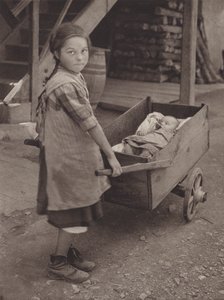 Schweiz: Das einfache Leben, ein primitiver Kinderwagen von Jean Gaberell