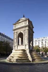 Ansicht des Fontaine des Innocents, im Renaissancestil, monumentaler Brunnen, erbaut 1549 unter der Herrschaft von Heinrich II. (1519-1559) von Jean and Lescot Pierre Goujon