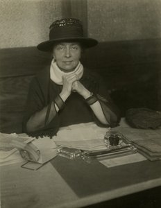 Rachel Crothers, ca. 1905-18 von Jessie Tarbox Beals