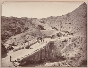 Mackesons Brücke und Aufstieg darüber hinaus, Blick auf Ali Musjid