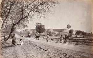 Fort Peshawar und Umgebung, vom Gefängnis aus, um 1862 von John Burke