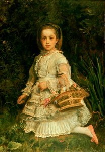 Porträt von Gracia, ganzfigurig, in einem weißen Kleid, pflückt Wildblumen