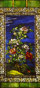 Pfingstrosen im Wind mit Kakemono-Rändern von John La Farge