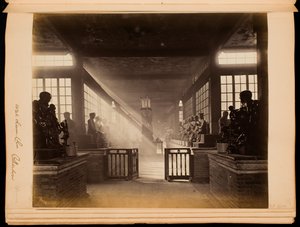 Wah Lum Chu, Kanton (heute: Hualin-Tempel 华林寺) von John Thomson