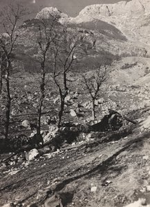Album "Meine Weltkriegs-Erinnerungen Südwestfront (Kärnten, Italien, Südtirol) 31/03/1915-12/11/1918 - Josef Zohles Wien": Kriegsgebiet (s/w Foto) von Josef Zohles
