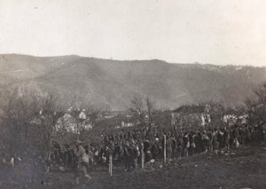 Album "Meine Weltkriegs-Erinnerungen Südwestfront (Kärnten, Italien, Südtirol) 31/03/1915-12/11/1918 - Josef Zohles Wien": Gefangene