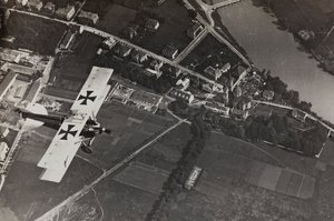 Album "Meine weltkriegs - Erinnerungen Südwestfront (Kärnten, Italien, Südtirol) 31/03/1915-12/11/1918 - Josef Zohles Wien": Flugzeuginspektion