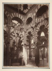 Innenansicht des Mihrab oder Heiligtums der Moschee von Juan Laurent