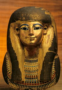 Totenmaske von Tuyu, einer Urgroßmutter von König Tut und Frau von Yuya; Gold; Tjuya, 2009 (Foto)