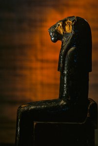 Statue der Löwengöttin, Amenhotep II; Löwengöttin; KV 35; Holz von Kenneth Garrett