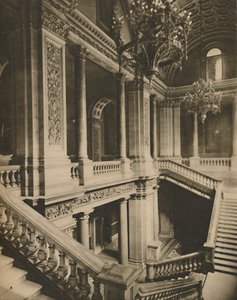 Marmorgeländer der Treppe im Außenministerium, ca. 1935 von King