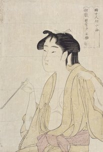 Frau, die Rauch aus einer Pfeife ausatmet von Kitagawa Utamaro