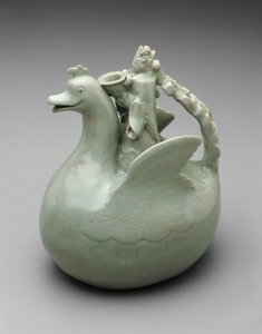 Vogelförmiger Krug mit gekröntem Reiter, der eine Schale hält von Korean School