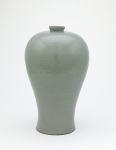 Flasche mit eingraviertem Design von vier Lotusblüten, Koryo-Periode, erste Hälfte des 12. Jahrhunderts von Korean School