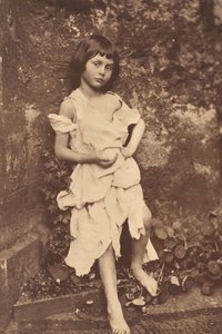 Alice Liddell als Die Bettelnde Magd von Lewis Carroll