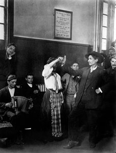 Einwanderer auf Ellis Island von Lewis Wickes Hine