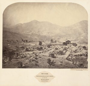 Ansichten von Mysore: Bhoganarasimhaswamis Tempel, in der Festung, Devarayadroog (vom Plateau) von Lieutenant Colonel Henry Dixon