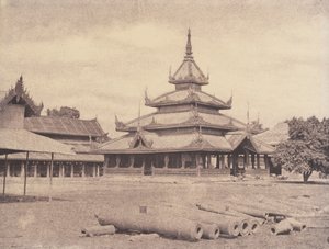 Amerapoora: Palast des Weißen Elefanten, 1. September-21. Oktober von Linnaeus Tripe