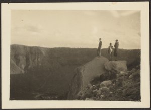 Figuren in der Landschaft