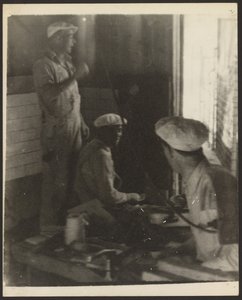 Arbeiter im Haus von Louis Fleckenstein