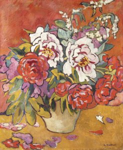 Pfingstrosen in einem Krug vor rotem Hintergrund von Louis Valtat