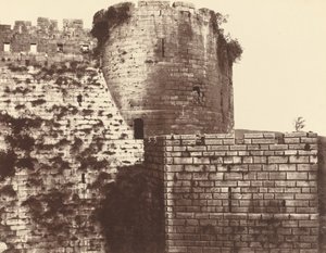 Kalaat-El Hosn, zweite Umfriedung, außen, Mittag