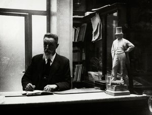 Herr Gubinelli, letzter Manager des Antico Caffè Greco in der Via Condotti