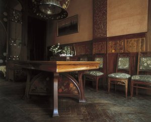 Das Esszimmer, Casa Nava (1901-1907), in Reus - DOMENECH I MONTANER, Lluis (1850-1923). Navas-Haus. 1901-1907. Spanien. Reus. Navas-Haus. Esszimmer, mit Möbeln von Gaspar Homar i Mesquida. Modernismus. Architektur