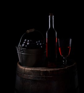 Stimmungsvolle Wein und Trauben