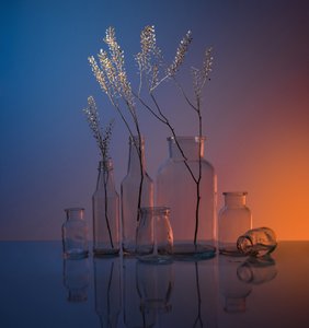 Serenes Glas-Stillleben